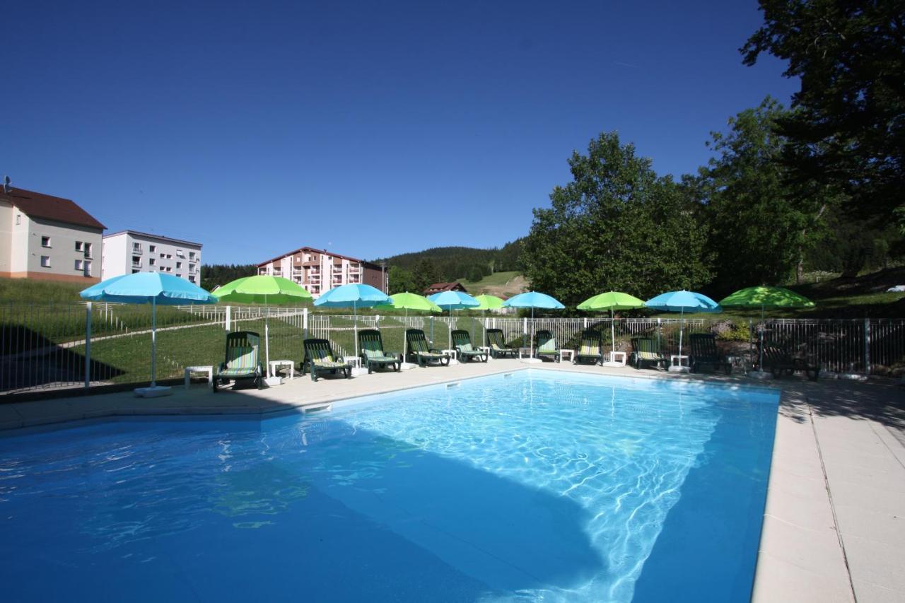 Village De Vacances Les Chevreuils Bellefontaine  ภายนอก รูปภาพ